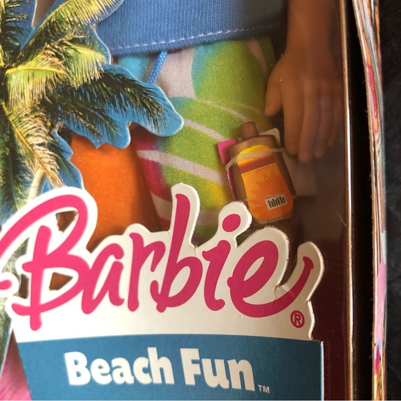 2005 Barbie Beach Fun BLAINE Doll nwt - Picture 3 of 16